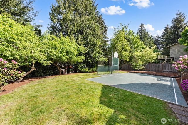 4624 146th Place SE, Bellevue, WA 98006