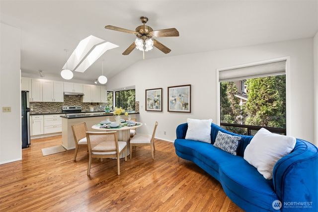 4624 146th Place SE, Bellevue, WA 98006