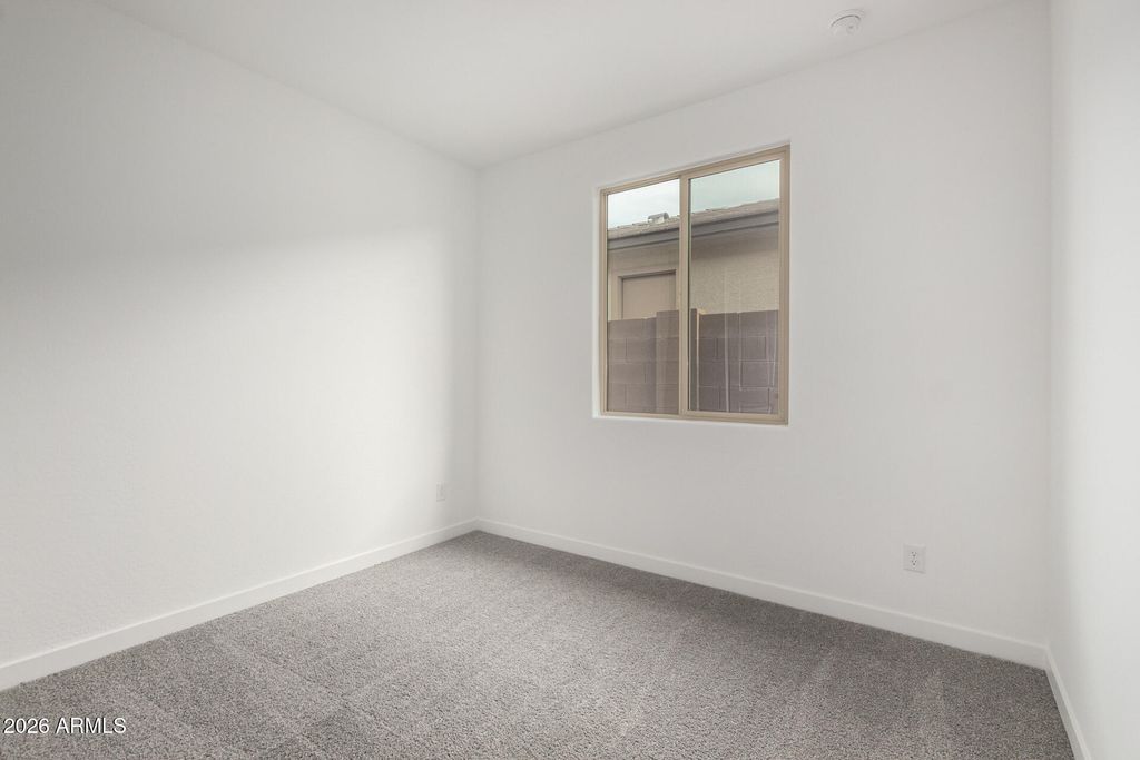 Image 20 of property listing at 5417 W ROYAL PALM Road, Glendale, AZ 85302
