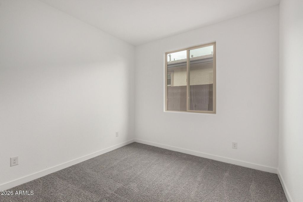 Image 22 of property listing at 5417 W ROYAL PALM Road, Glendale, AZ 85302