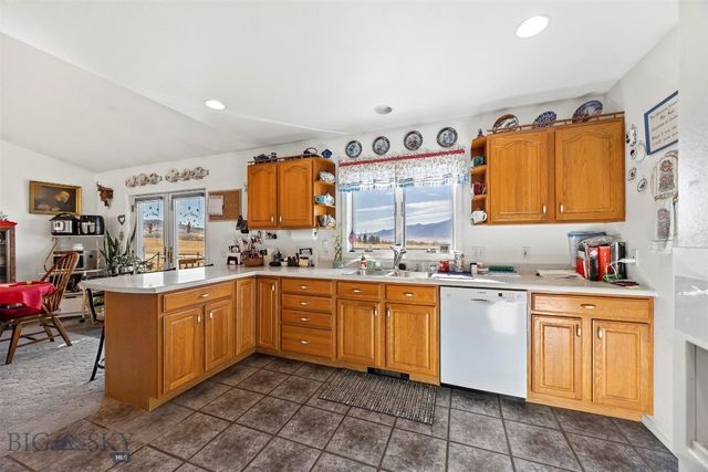 120 & 126 Kearney Lane, Sheridan, MT 59749