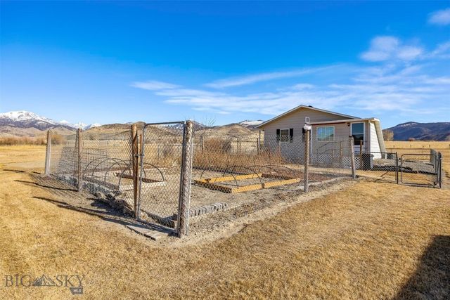 120 & 126 Kearney Lane, Sheridan, MT 59749