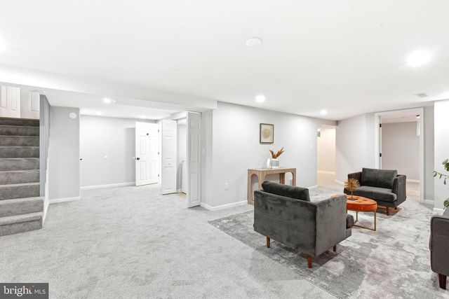 6719 DARBY RD, Hyattsville, MD 20784