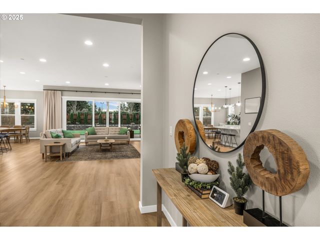 8608 Ne 182ND Pl, Vancouver, WA 98682