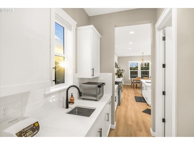 8608 Ne 182ND Pl, Vancouver, WA 98682