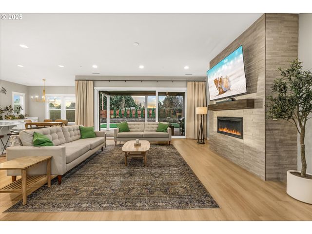 8608 Ne 182ND Pl, Vancouver, WA 98682