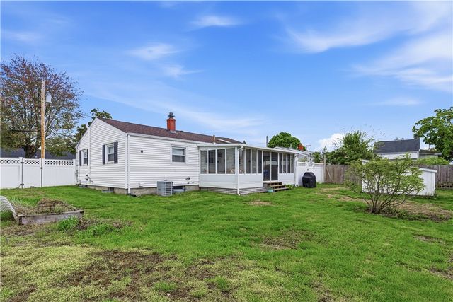 72 Julian Street, Pawtucket, RI 02861