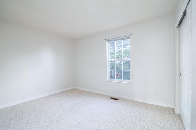 5597 Valencia Park Boulevard, 11E, Hilliard, OH 43026