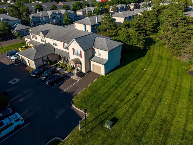 5597 Valencia Park Boulevard, 11E, Hilliard, OH 43026