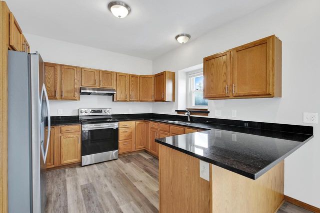 7809 E Wind Lake ROAD, Waterford, WI 53185