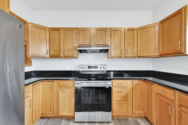 7809 E Wind Lake ROAD, Waterford, WI 53185