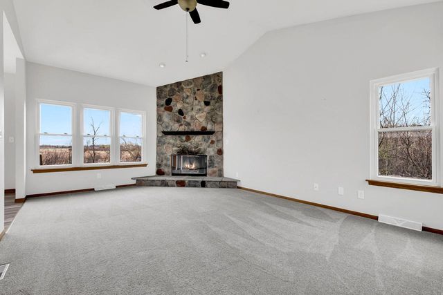 7809 E Wind Lake ROAD, Waterford, WI 53185