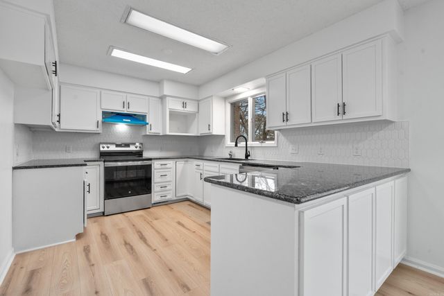 12 Alava Lane, Hot Springs Village, AR 71909