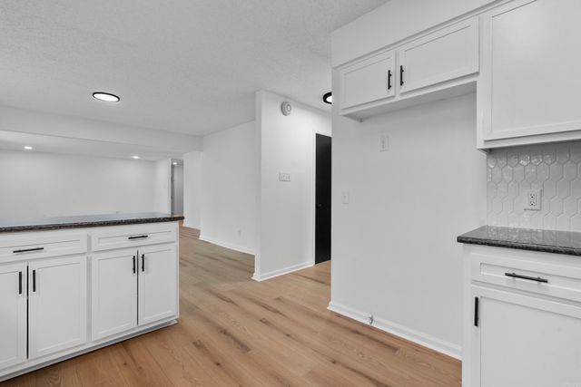 12 Alava Lane, Hot Springs Village, AR 71909