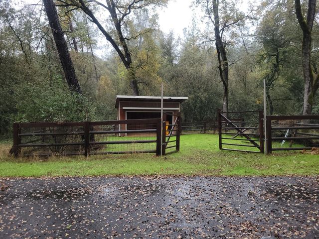 7131 Helmrich Ln, Placerville, CA 95667