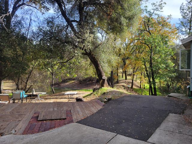 7131 Helmrich Ln, Placerville, CA 95667