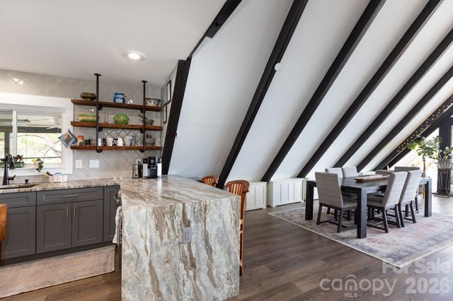211 Fannie Creek Lane, Sneads Ferry, NC 28460