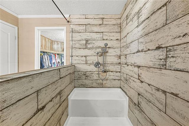 152 Duck Pond Road, Roopville, GA 30170