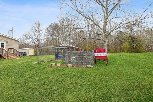 152 Duck Pond Road, Roopville, GA 30170