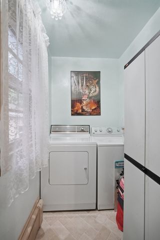 96 Stewart St, Chicopee, MA 01020