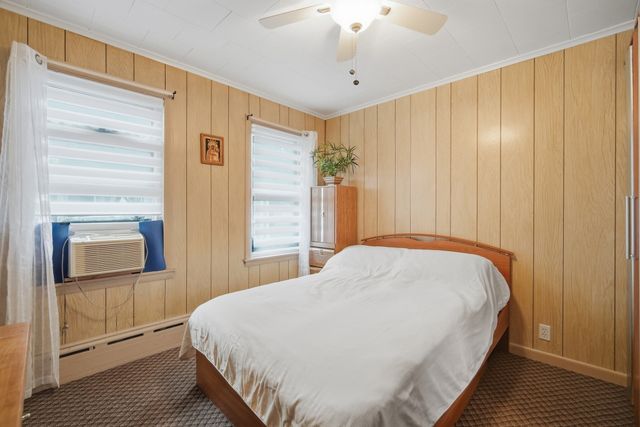 96 Stewart St, Chicopee, MA 01020