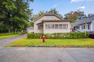 96 Stewart St, Chicopee, MA 01020