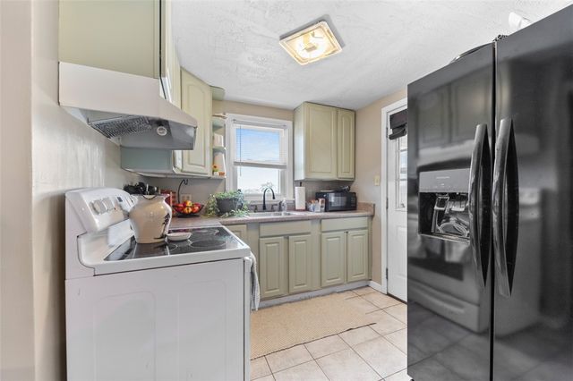1222 Romine Ave, Port Vue, PA 15133