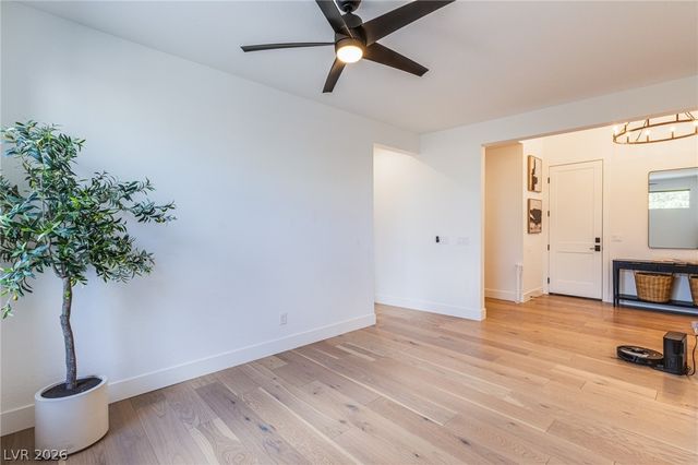 4228 Orchard Run Avenue, Las Vegas, NV 89141