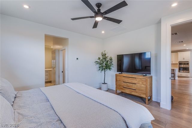 4228 Orchard Run Avenue, Las Vegas, NV 89141