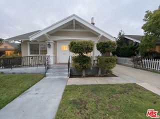 2717 E 7th Street, Long Beach, CA 90804