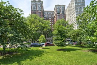 5000 N Marine Drive 7D, Chicago, IL 60640