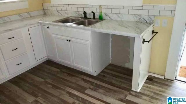 2514 WALKER STREET, Fultondale, AL 35068