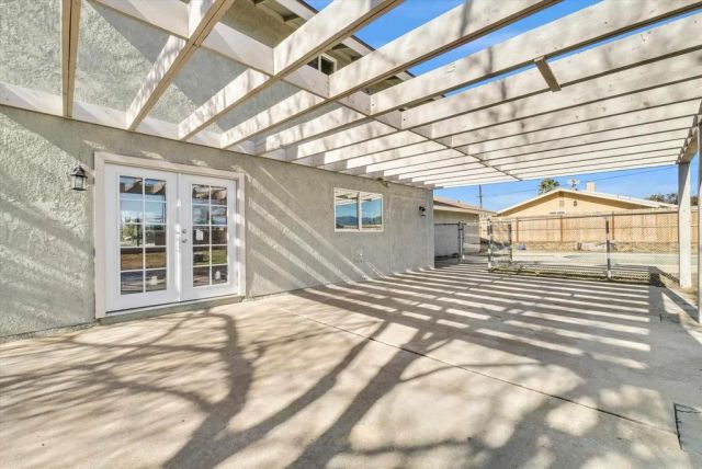 547 N Fillmore Avenue, Rialto, CA 92376