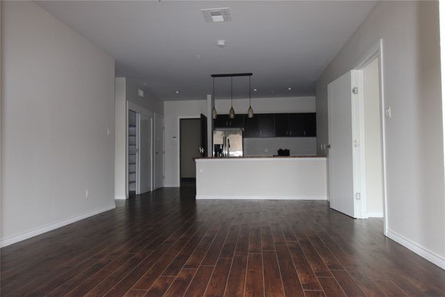1100 W Trinity Mills Road 3035, Carrollton, TX 75006