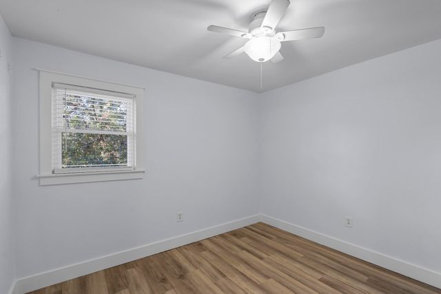 404 Saint Charles Court Court, Charleston, SC 29407