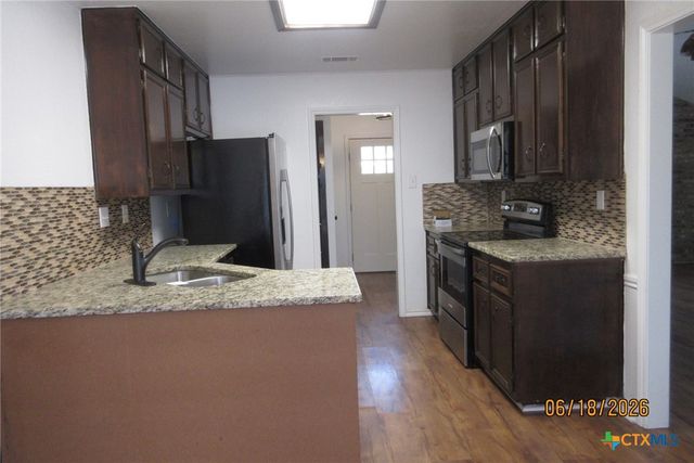 1702 Fox Trail, Harker Heights, TX 76548