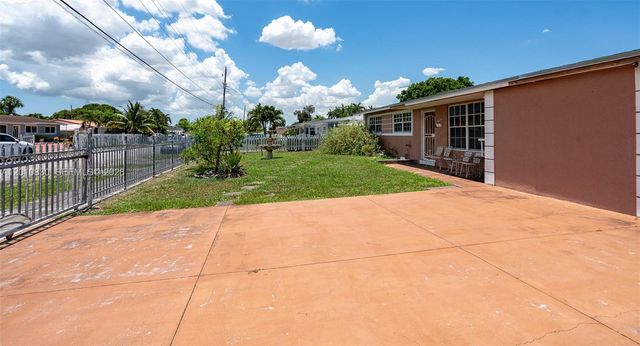 18010 NW 48th Ct, Miami Gardens, FL 33055