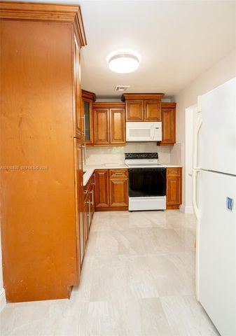 18010 NW 48th Ct, Miami Gardens, FL 33055
