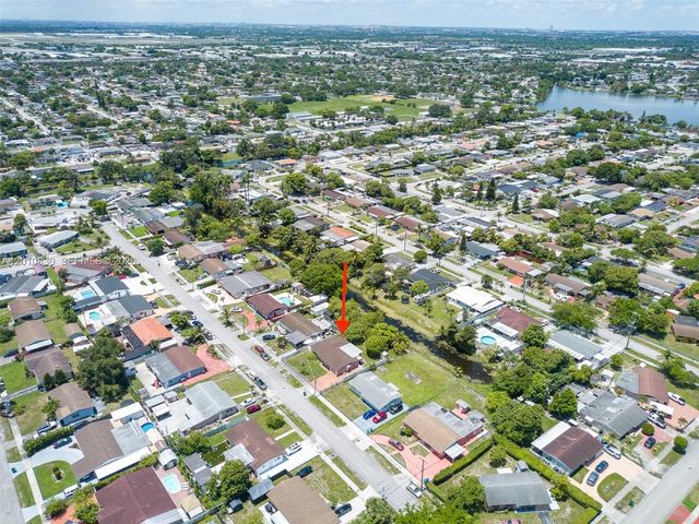 18010 NW 48th Ct, Miami Gardens, FL 33055