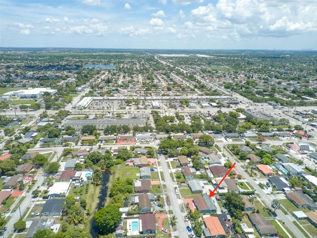 18010 NW 48th Ct, Miami Gardens, FL 33055