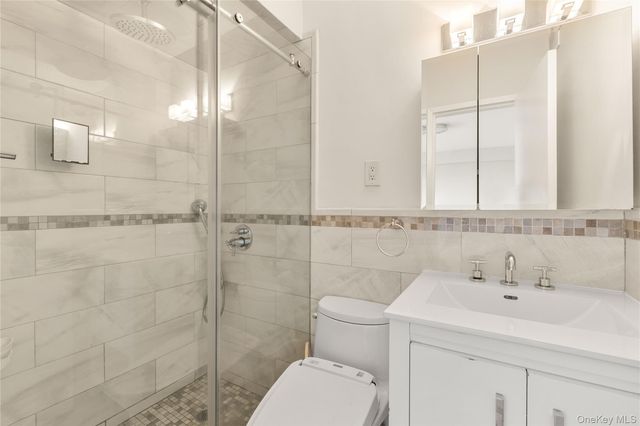 102-10 66 Road 8D, Forest Hills, NY 11375