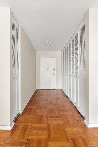 102-10 66 Road 8D, Forest Hills, NY 11375