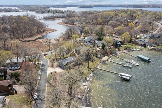 5000 Tuxedo Boulevard, Mound, MN 55364