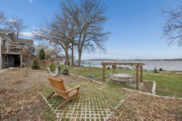 5000 Tuxedo Boulevard, Mound, MN 55364