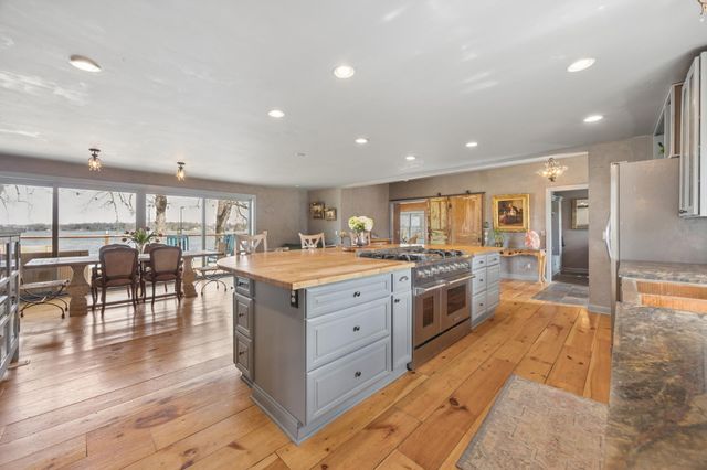 5000 Tuxedo Boulevard, Mound, MN 55364