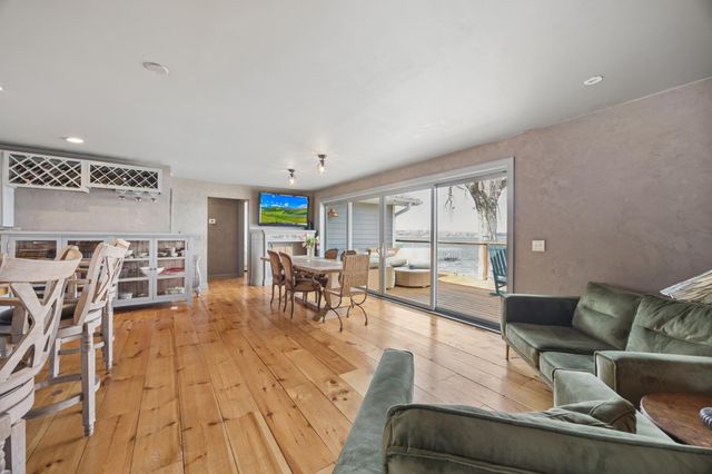 5000 Tuxedo Boulevard, Mound, MN 55364