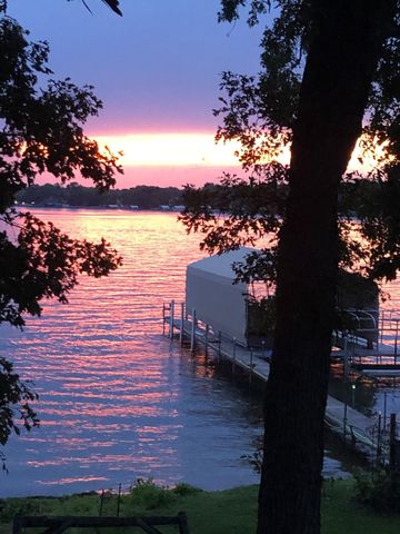 5000 Tuxedo Boulevard, Mound, MN 55364