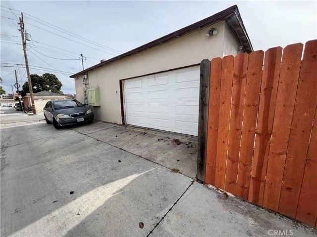 11533 Truro, Hawthorne, CA 90250