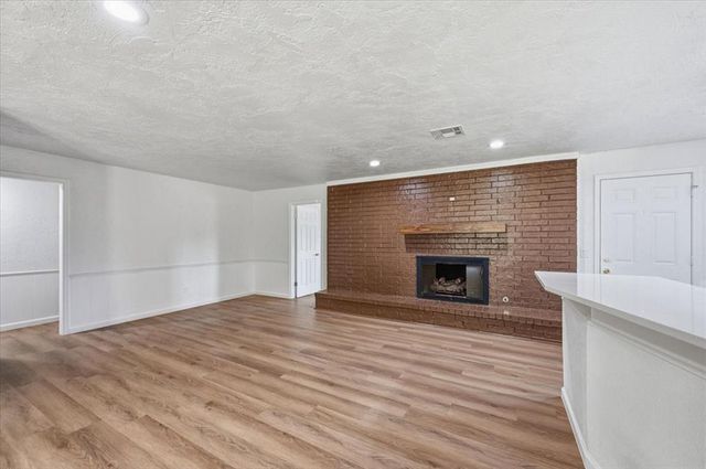 6701 N Woodward Avenue, Oklahoma City, OK 73116