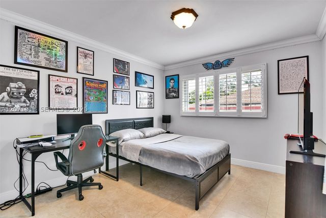 13241 SW 104th Ave, Miami, FL 33176